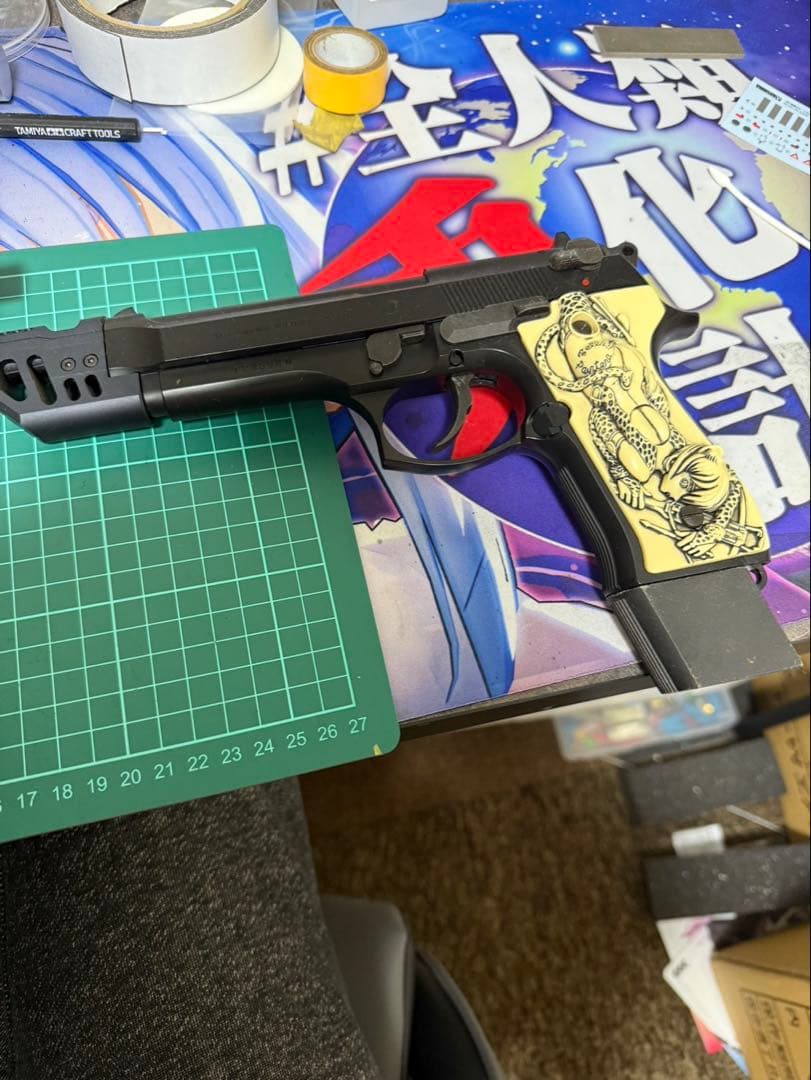 r*o様 モデルガン東京マルイベレッタM92F フル塗装 - トイガン