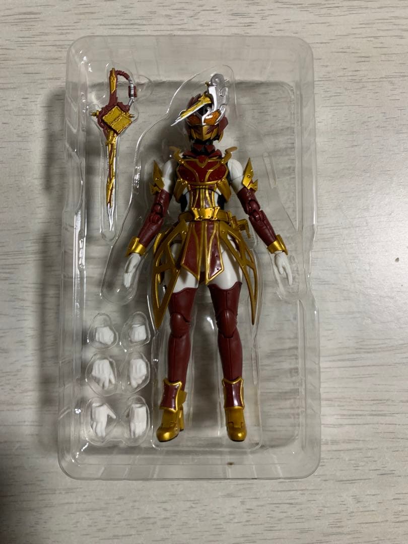 S.H.Figuarts 仮面ライダーサーベラ 昆虫大百科