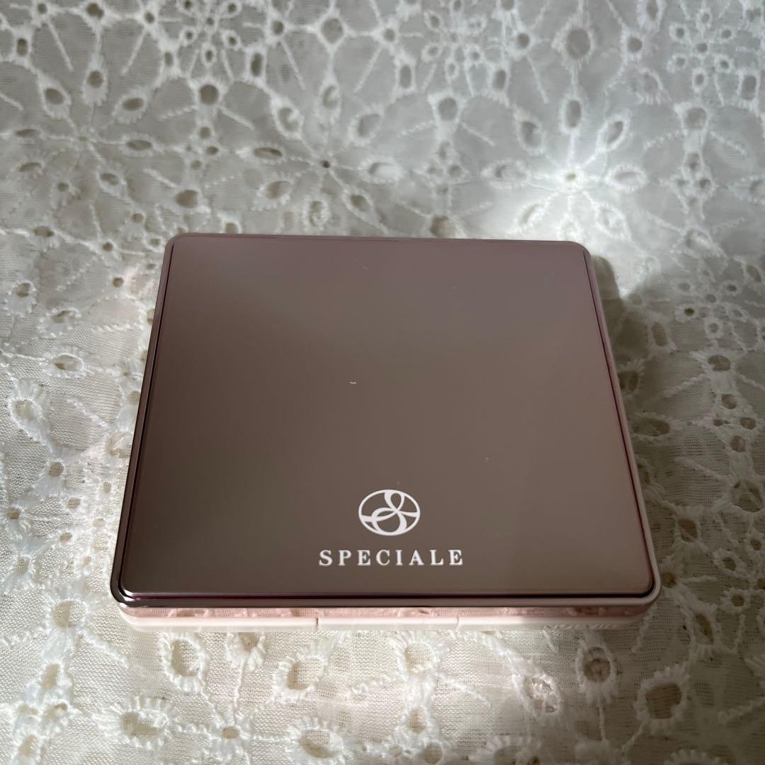 《新品未使用》スペチアーレパウダーセラムハイライト＆シャドウ