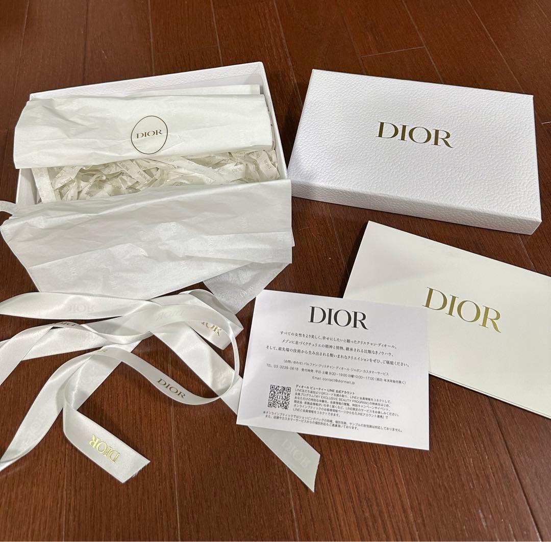 CHRISTIAN DIOR ギフトボックス - メルカリ
