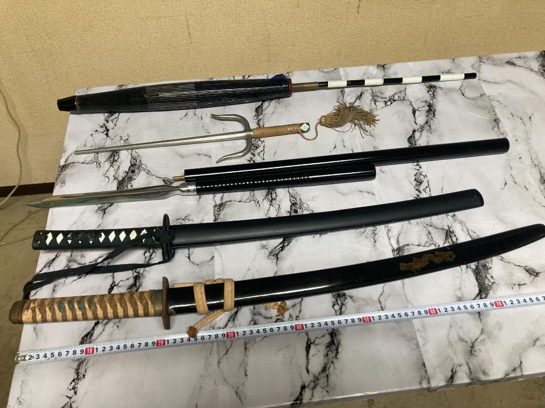 舞踊用 模造刀など まとめ売り 舞踊刀 剣舞刀 踊り 刀 脇差し 小太刀 日本刀 模造刀 小道具 お稽古用