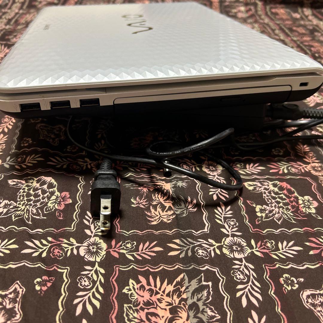 SONY ソニー VAIO バイオ PC PCG-61A11N VPCEG3AJ - メルカリ