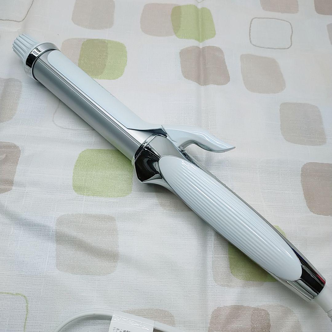 《最新モデル⭐️ほぼ未使用》 Refa リファ ビューテック カール プロ