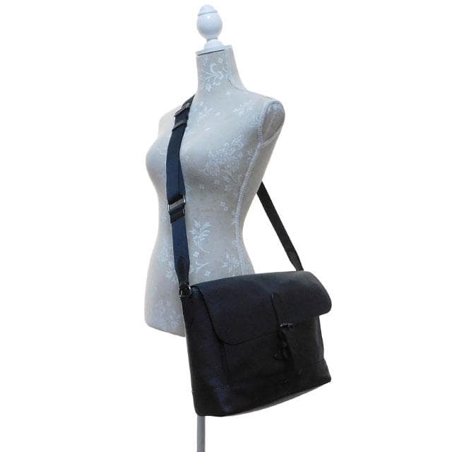 極美品 コーチ メッセンジャーバッグ ショルダーバッグ A4可 黒 88892