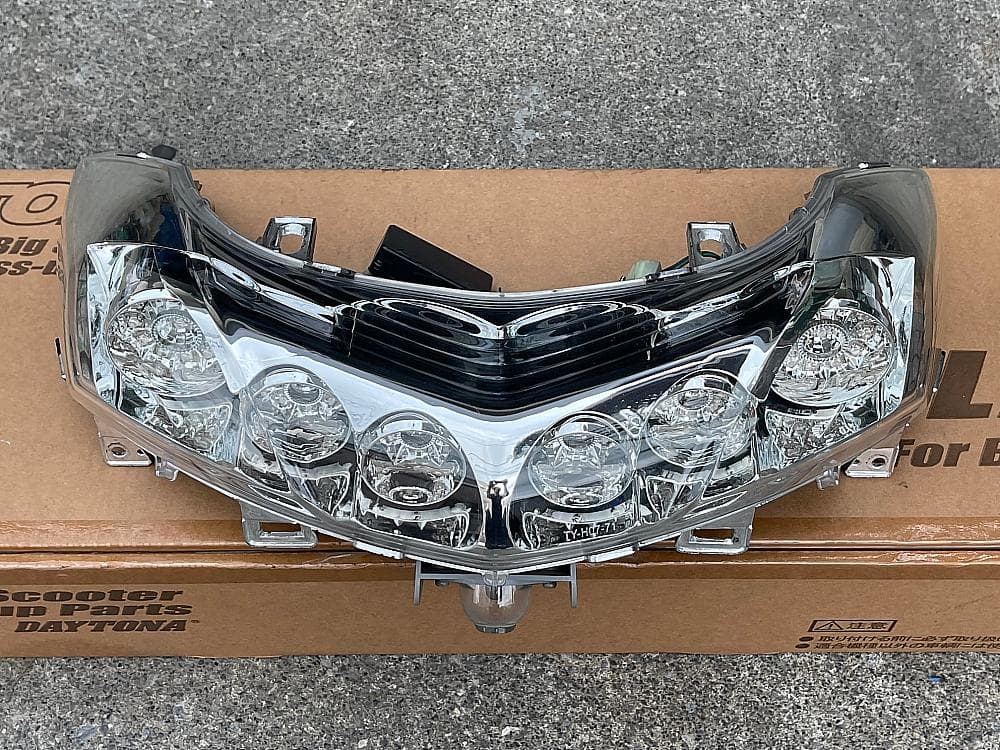 希少 上物美品 キジマ LED テールユニット 4D9 マジェスティ SG20J