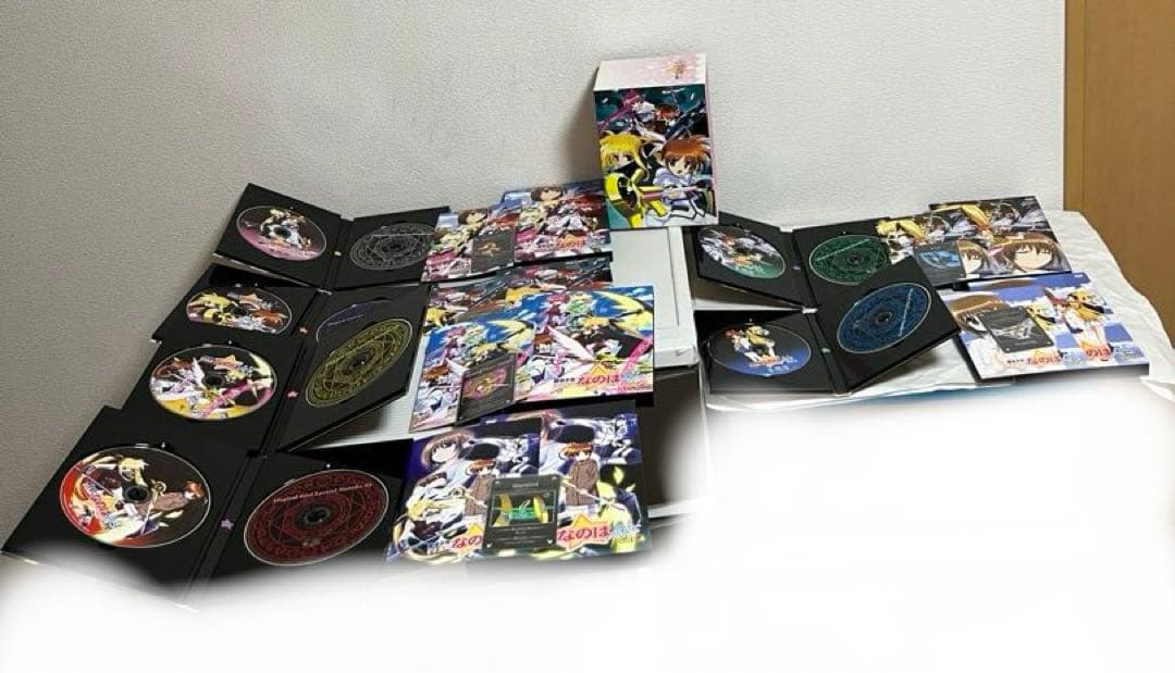 魔法少女リリカルなのはdvd、A's Vol.1〜6 初回限定版セット Amazon.co.jp: 魔法少女 リリカル なのはA's [レンタル落ち] 全6巻