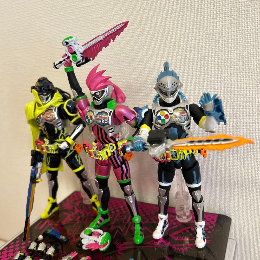 S.H.figuarts フィギュアーツ 仮面ライダーエグゼイドビギニング 真骨