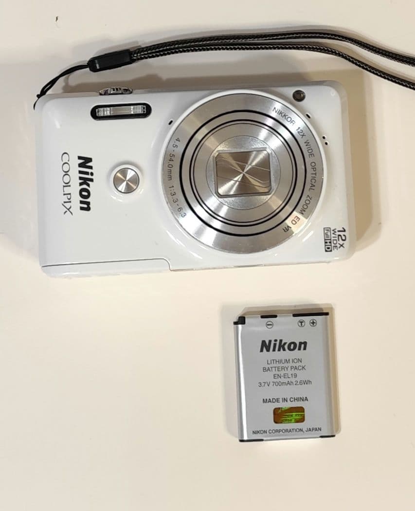 Nikon 自撮り可能デジタルカメラ COOLPIX S6900 自分撮りデジカメ「ニコンCOOLPIX S6900」が10月16日発売 - デジカメ