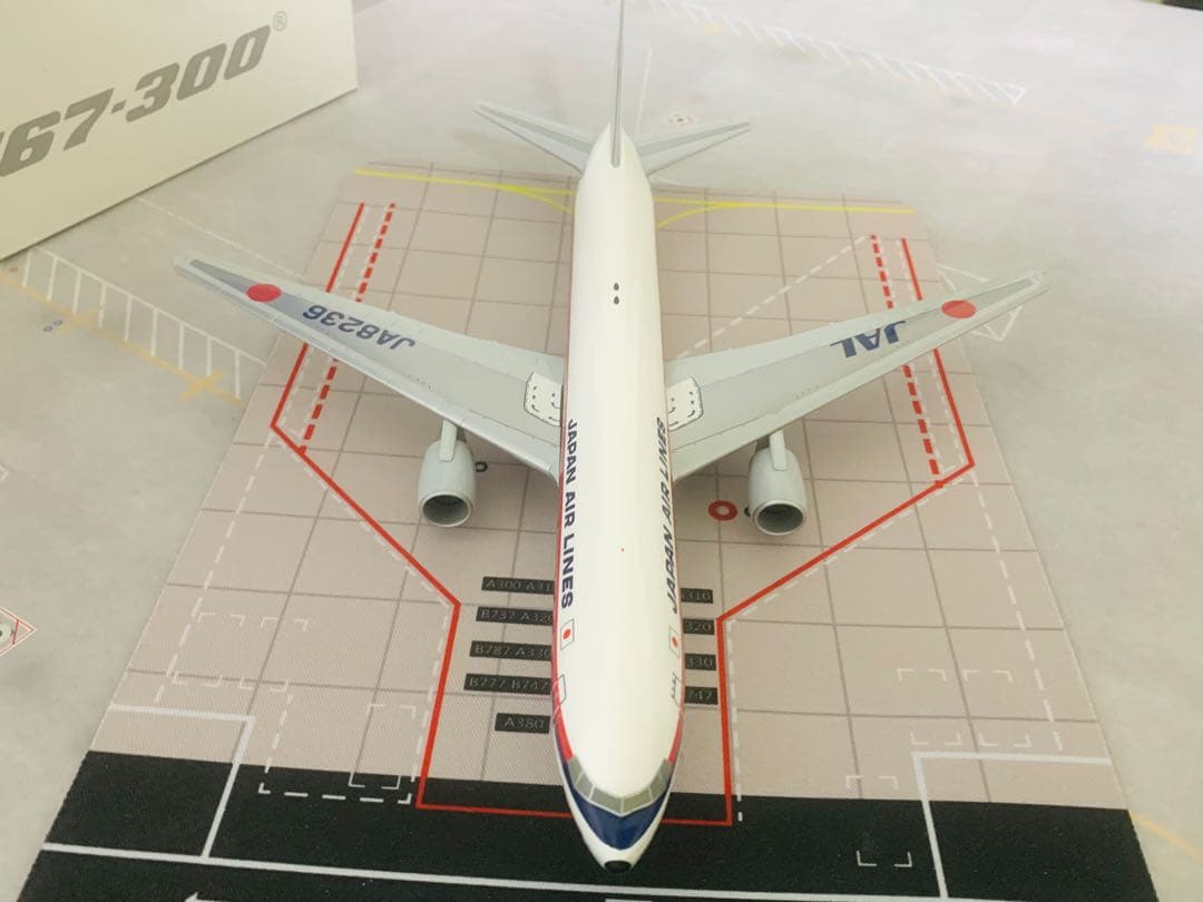 昭和ろく様専用お纏め‼️日航初代2代目鶴丸塗装機2機セット(767と