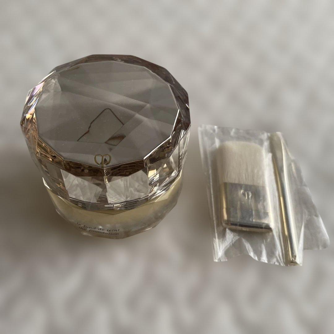 クレドポーボーテ　ル•フォンドタン オークル20 クレ・ド・ポー ボーテ / ル・フォンドゥタン オークル20の公式商品