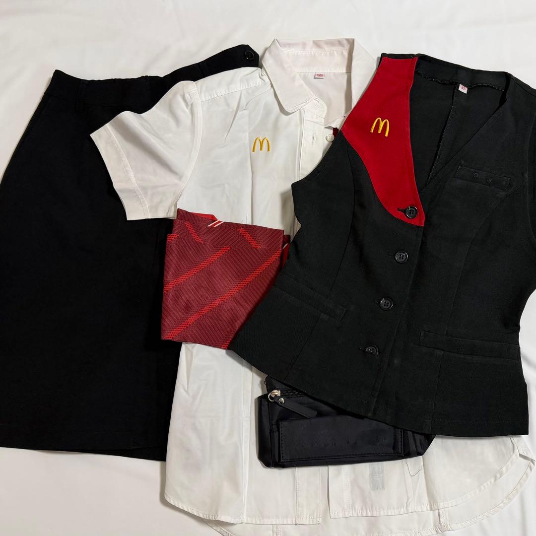 マクドナルド GEL 女性制服 セット 本日まで 全国のおもてなしリーダーが集う「GELサミット」開催 | Smile Story