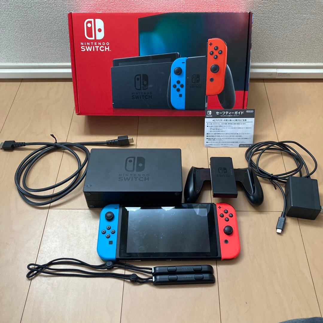 美品 Nintendo Switch 本体 青/赤 Joy-Con Nintendo Switch 本体 青 赤 Joy-Con Amazon.co.jp: Nintendo Switch