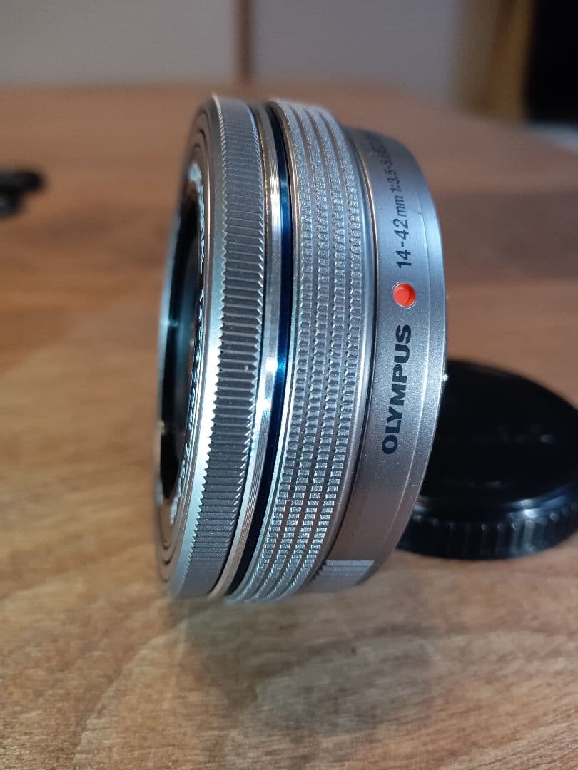 限界価格【レンズプロテクター付き】極美品 OLYMPUS 14-42mm EZ - メルカリ