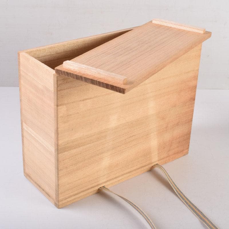 九谷焼 柳雨軒 三代八十吉 徳田正彦作 獅子 干支置物 共布共箱 C 8408A