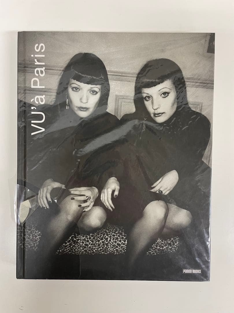 VU'à Paris アートブック VU'à Paris アートブック VU'à Paris アートブック Paris-based