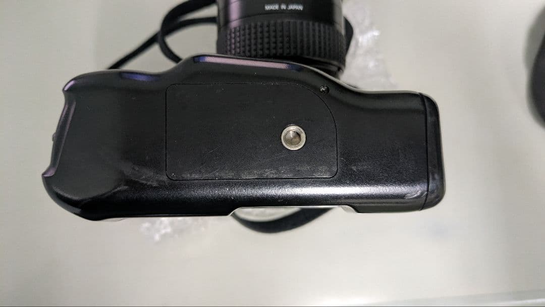 Nikon F90X MB-10 AF28-70mm 付