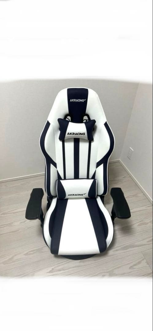 AKRacing ゲーミング座椅子　ゲーミングチェア Amazon.co.jp: AKRacing ゲーミング座椅子 グレー 灰 極坐(ぎょくざ)V2