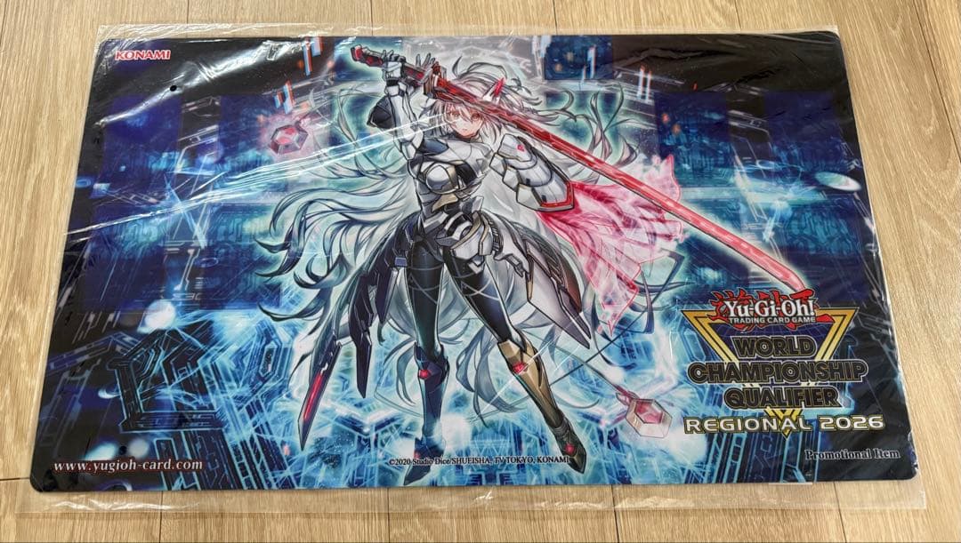 在庫ラスト！ 遊戯王 WCQ 閃刀姫 ゼロ プレイマット 未開封 閃刀姫＝ゼロ(OTSロゴ版)/プレイマット - トレカぱられる