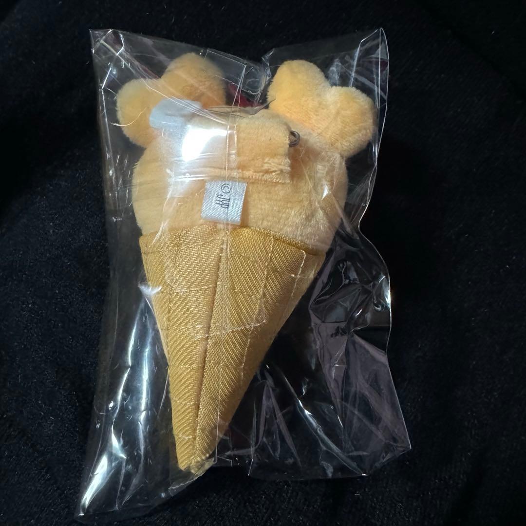 TWICE ジヒョ BABY LOVELYS アイスぬいぐるみバッチ ジブリー - メルカリ