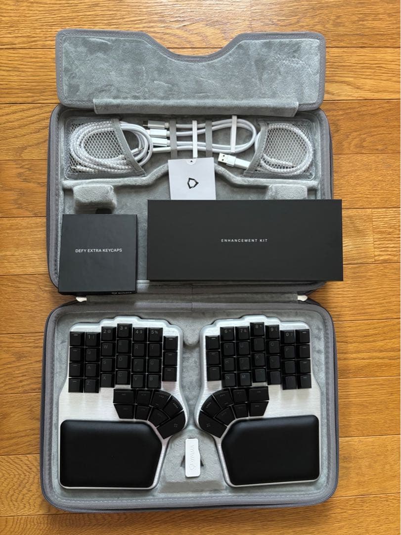 Dygma Defy キーボード 左右分割 左右分離 分割キーボード - メルカリ