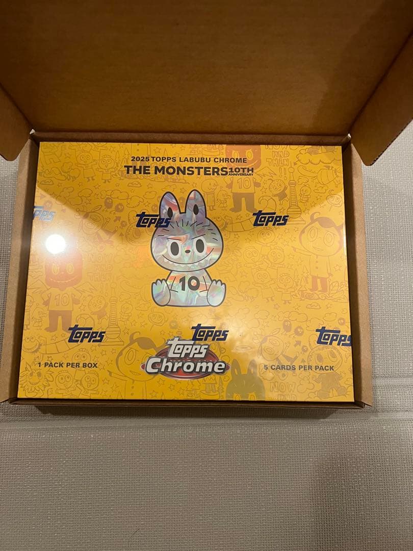 Topps Chrome 10周年記念ボックス　ラブブ　5BOX 新品未開封 2025 Topps Labubu Chrome® 10th Anniversary - Hobby Box