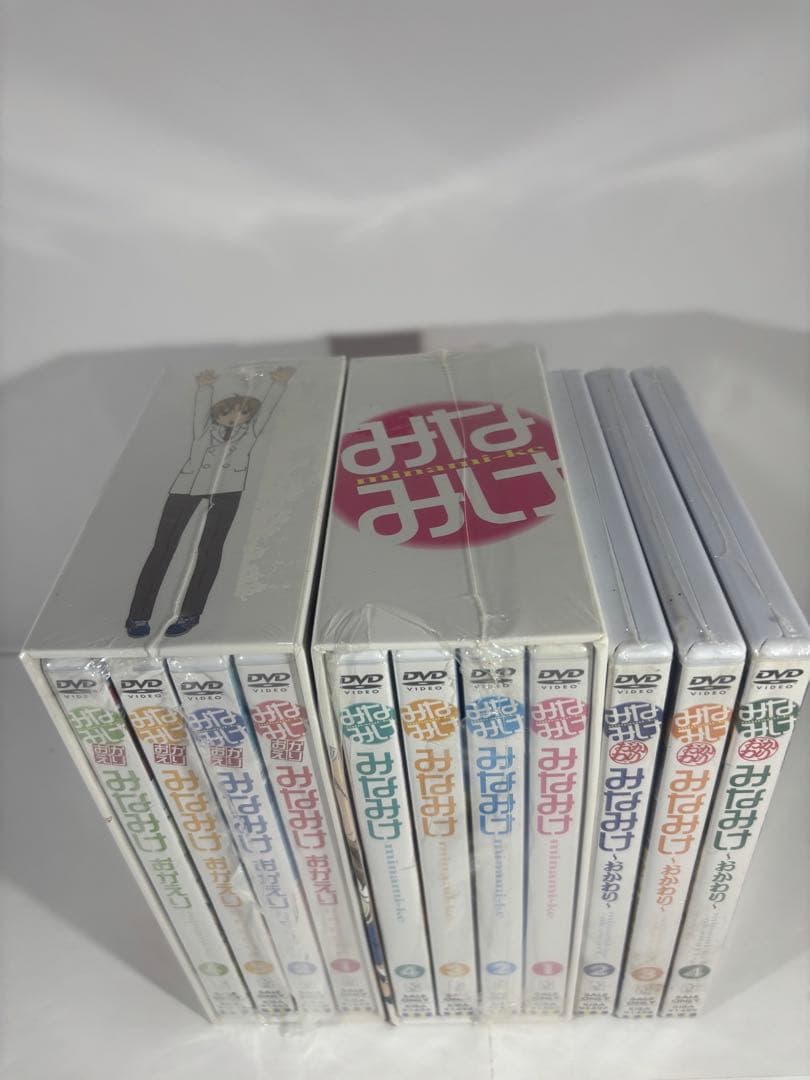 【未開封品】みなみけ1-4巻 おかえり１-4巻 おかわり２-4巻 DVD-BOX