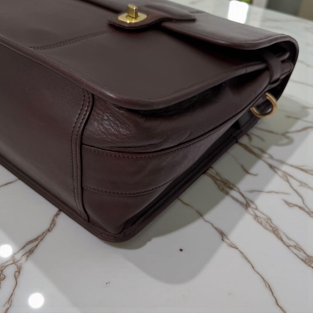 《研堂》オールドコーチ ビジネスバック ブリーフケース ターンロック 本革