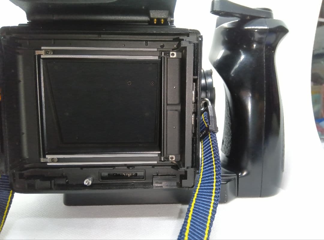 ゼンザブロニカGS-1 6x7 ❨AEプリズムファインダ-G 他多数添付❩ ①