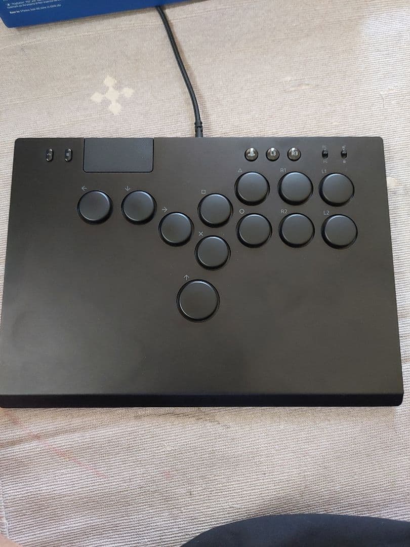 Razer Kitsune アーケードコントローラー Amazon.com: Razer Kitsune All-Button Arcade Controller: For PS5