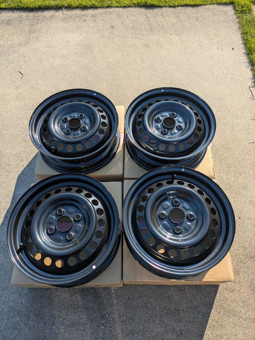 ダイハツ　キャンバス　14インチスチールホイール4個 送料無料 ナット付 ダイハツ純正 ムーヴキャンバス スチールホイール