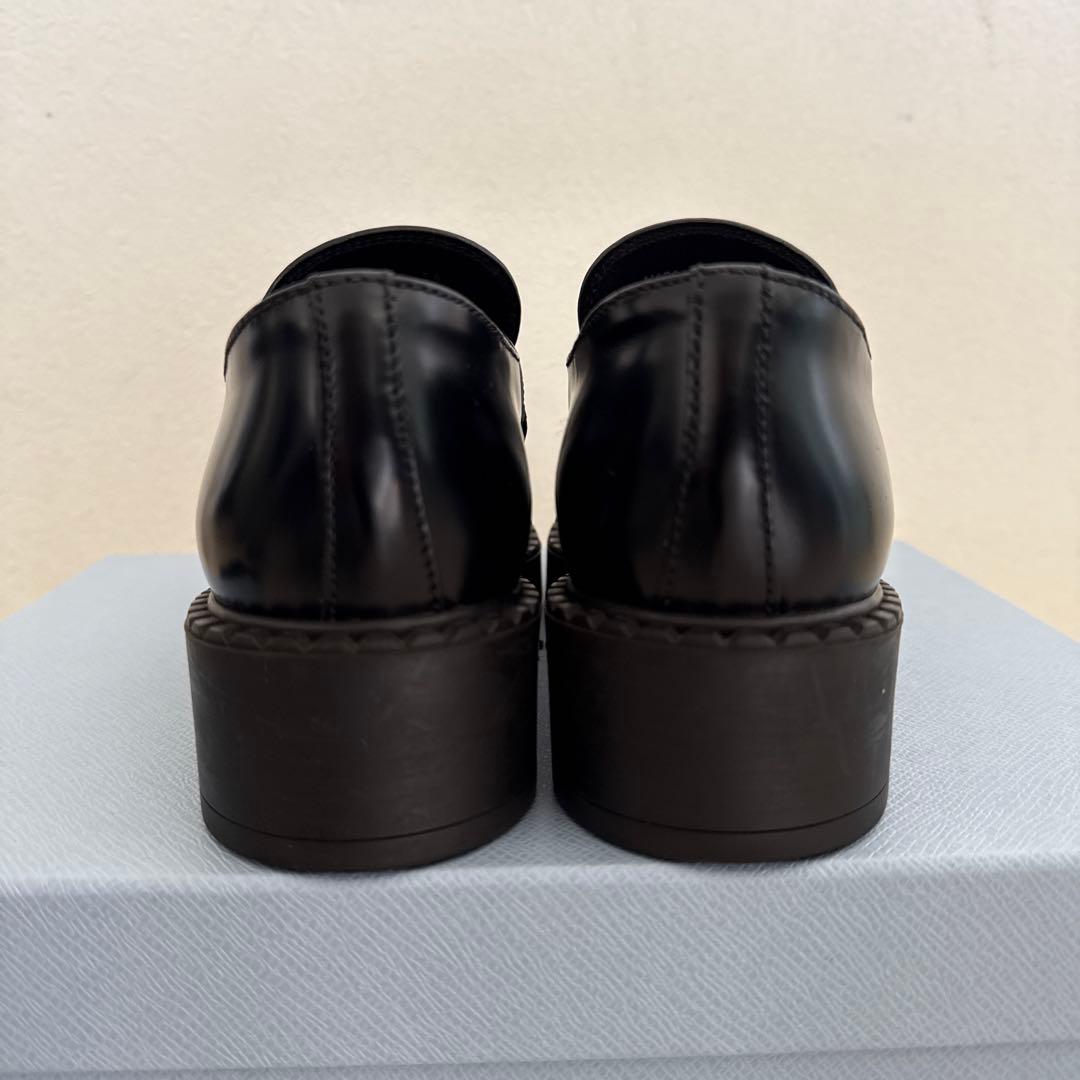 RONISARA さま専用 PRADA ブラック ローファー 保存袋付き - メルカリ