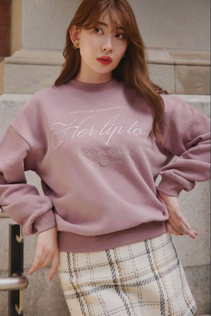 herlipto スウェット トレーナー ピンク Her lip to CAFE Original Goods PRESS wearing