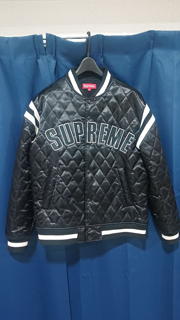 【Mサイズ】Supreme 17SS QUILTED SATIN VARSITY Supreme Quilted Satin Varsity Jacket (SS17) - $228