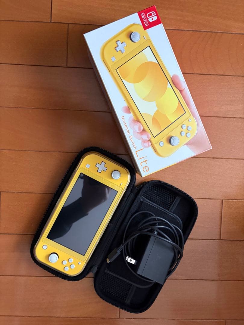 Nintendo Switch Lite イエロー 本体（ケース付） - メルカリ