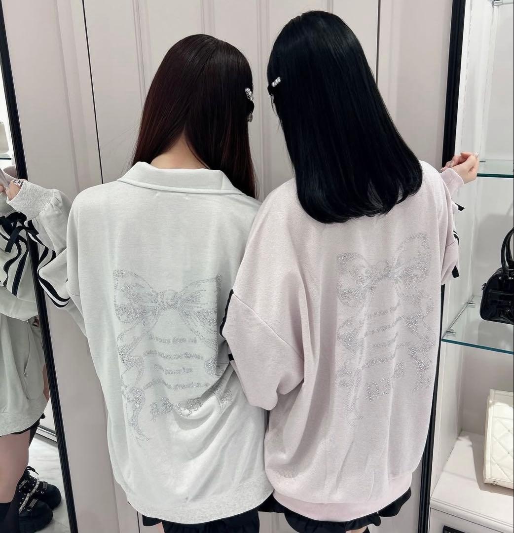 pium ダブルラインビジュープリントジップスウェット - メルカリ