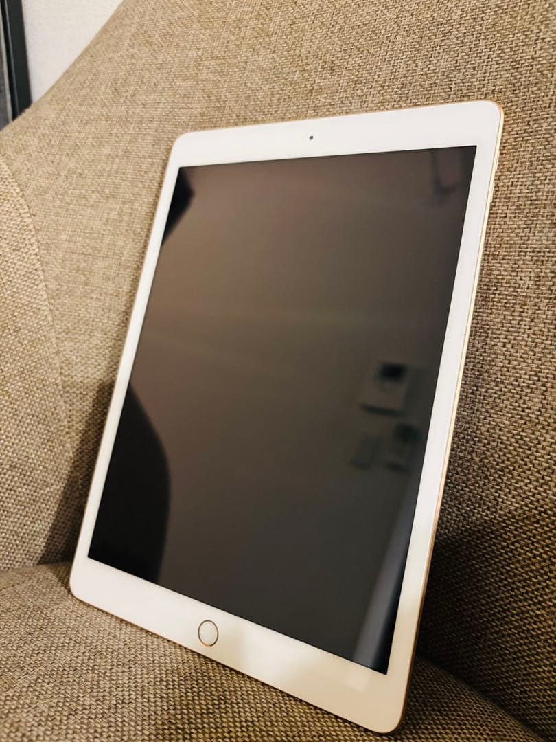 【ジャンク】iPad 第7世代128Gゴールド(リカバリーモード・修復不可） ※ ジャンク】iPad 第7世代128Gゴールド(リカバリーモード・修復不可