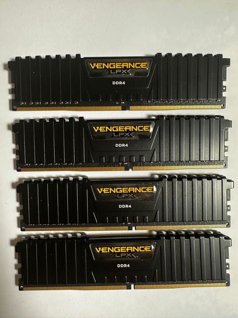 CORSAIR DDR4-2666MHz 32GB(8GB×4枚) Amazon | CORSAIR DDR4-2666MHz デスクトップPC用 メモリモジュール