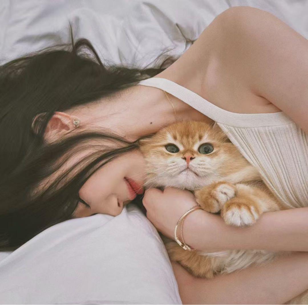 生まれましたよおめでとうAdoちゃんぬいぐるみ B - メルカリ