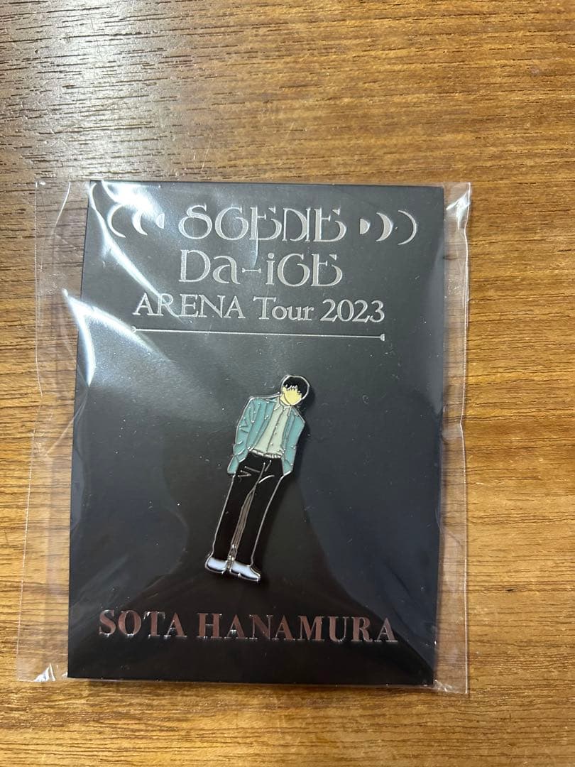 Da-iCE 「SCENE」ピンバッジ - メルカリ