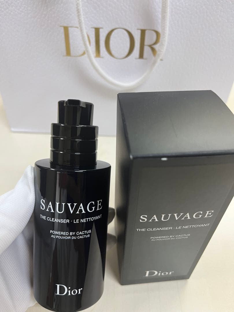 新品/Dior Sauvage/百貨店で買うより少しお得♪/ギフト/ご褒美に♪