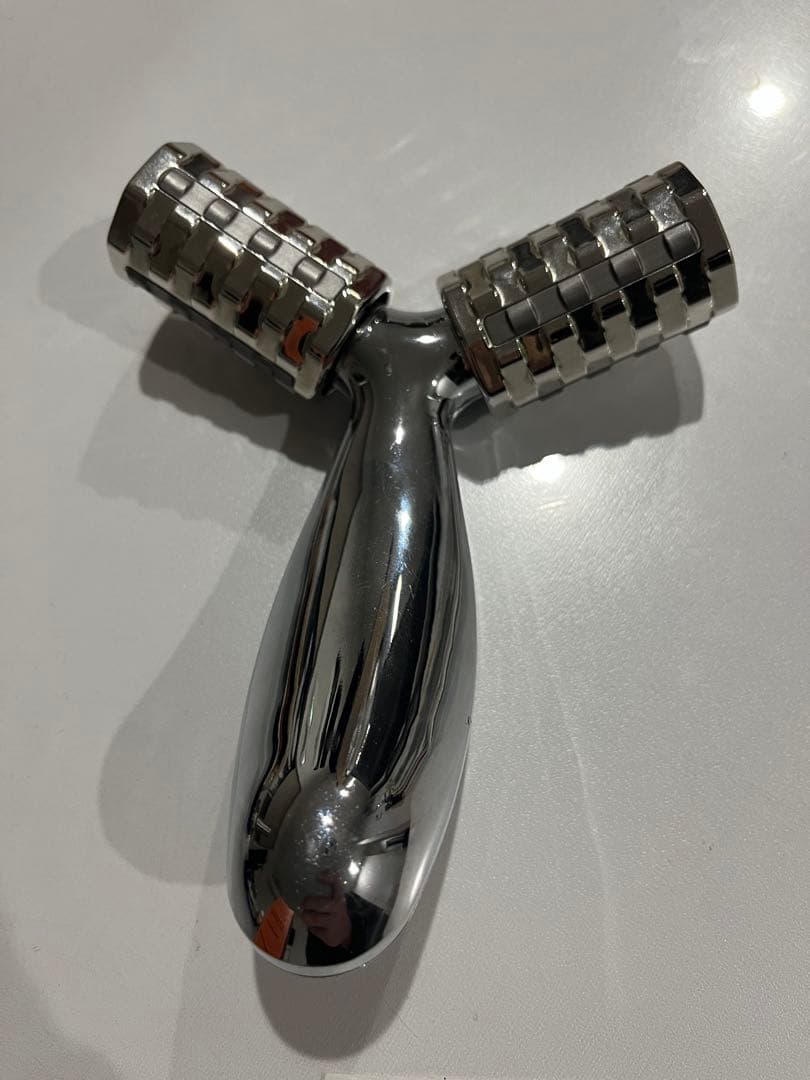 ReFa PRO 美顔ローラー 専用ポーチ付き - メルカリ