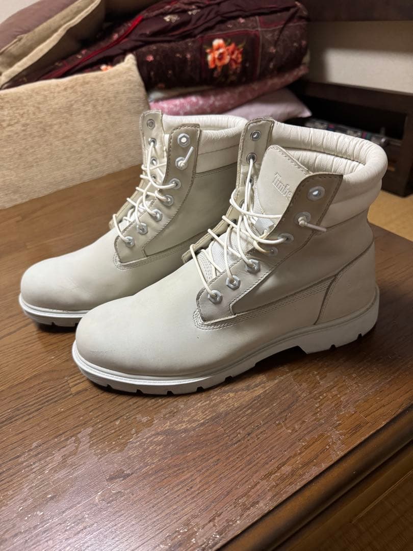 Timberland ホワイト ハイカットブーツ - メルカリ