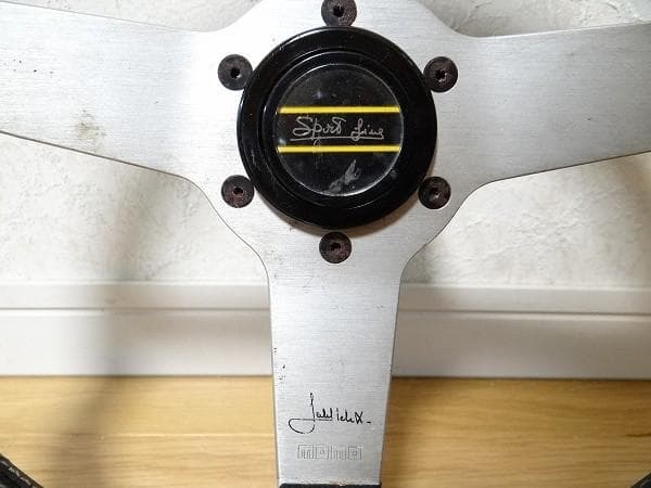 希少 ビンテージ イタリア製 MOMO ジャッキーイクス ステアリング 旧車