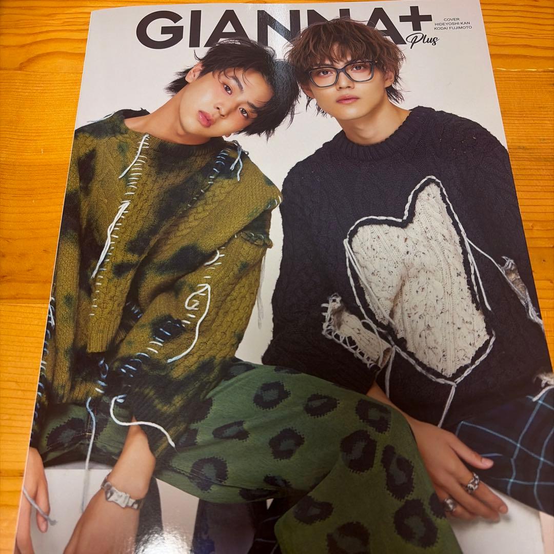 GIANNA+ 簡秀吉 藤本洸大 - メルカリ