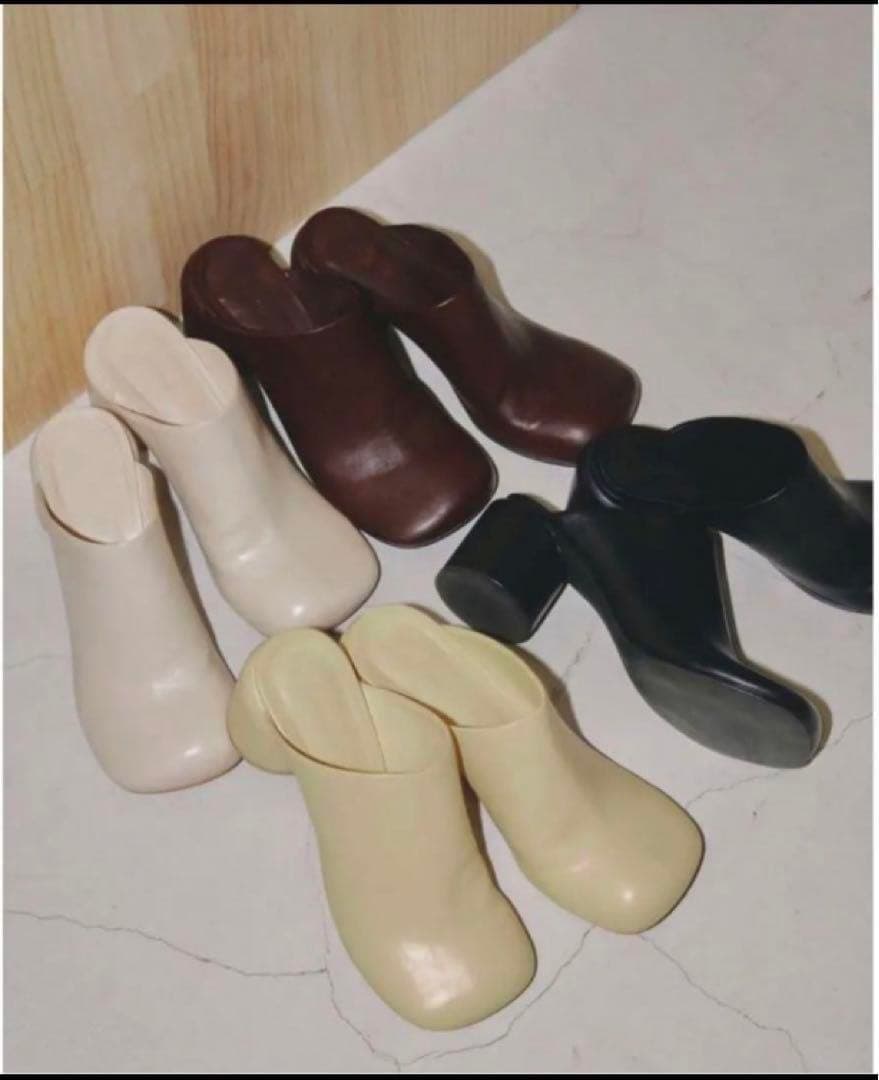 14日まで todayful チャンキーヒールサボ 新品未使用 - メルカリ