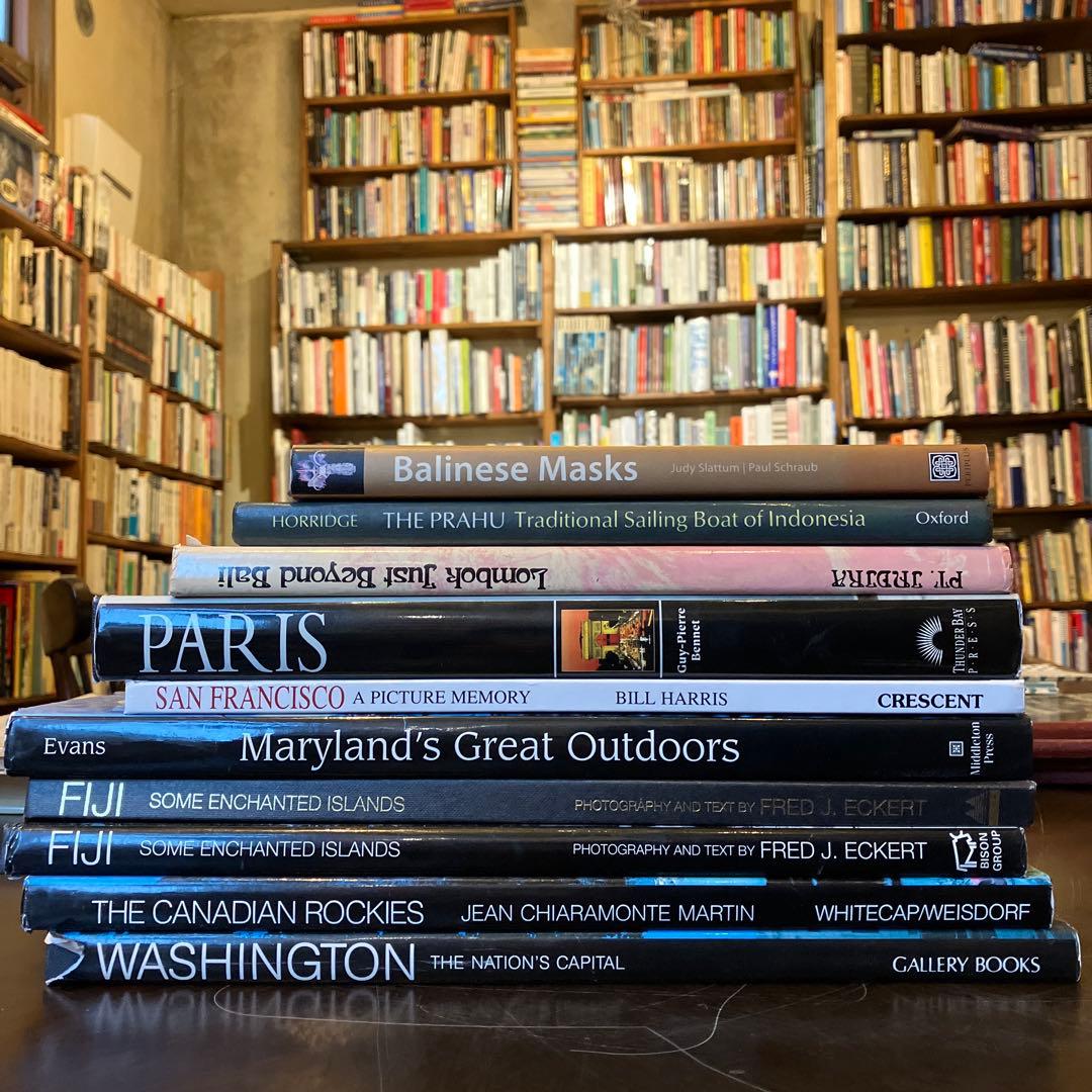 洋書　ディスプレイ用　10冊セット　まとめ売り　世界の都市、自然公園など ディスプレイ洋書 カラフル3冊セット(A91) | 西村文生堂 ディスプレイ