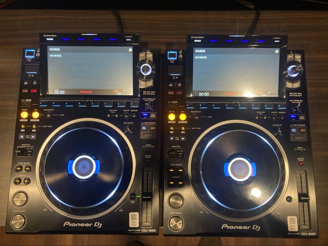 Pioneer DJ CDJ-3000 セット Pioneer CDJ-3000 + DJM-A9 Bundle – DJ TechTools
