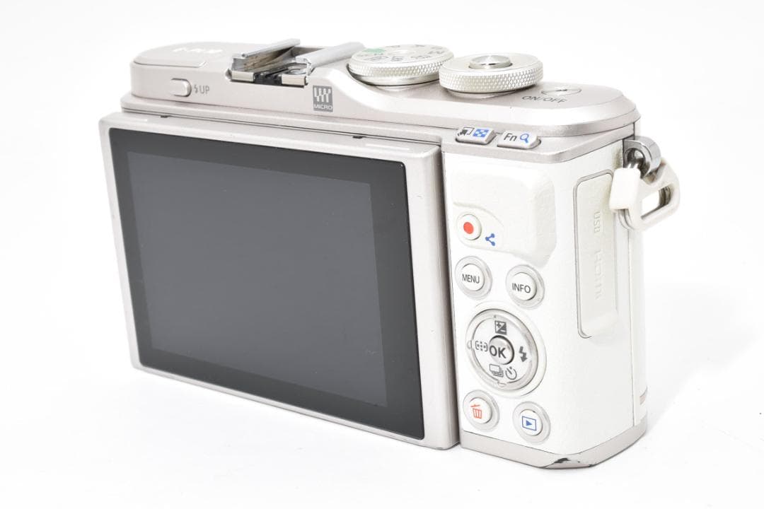 美品 OLYMPUS PEN E-PL10 ボディ S数95回 1543 - メルカリ