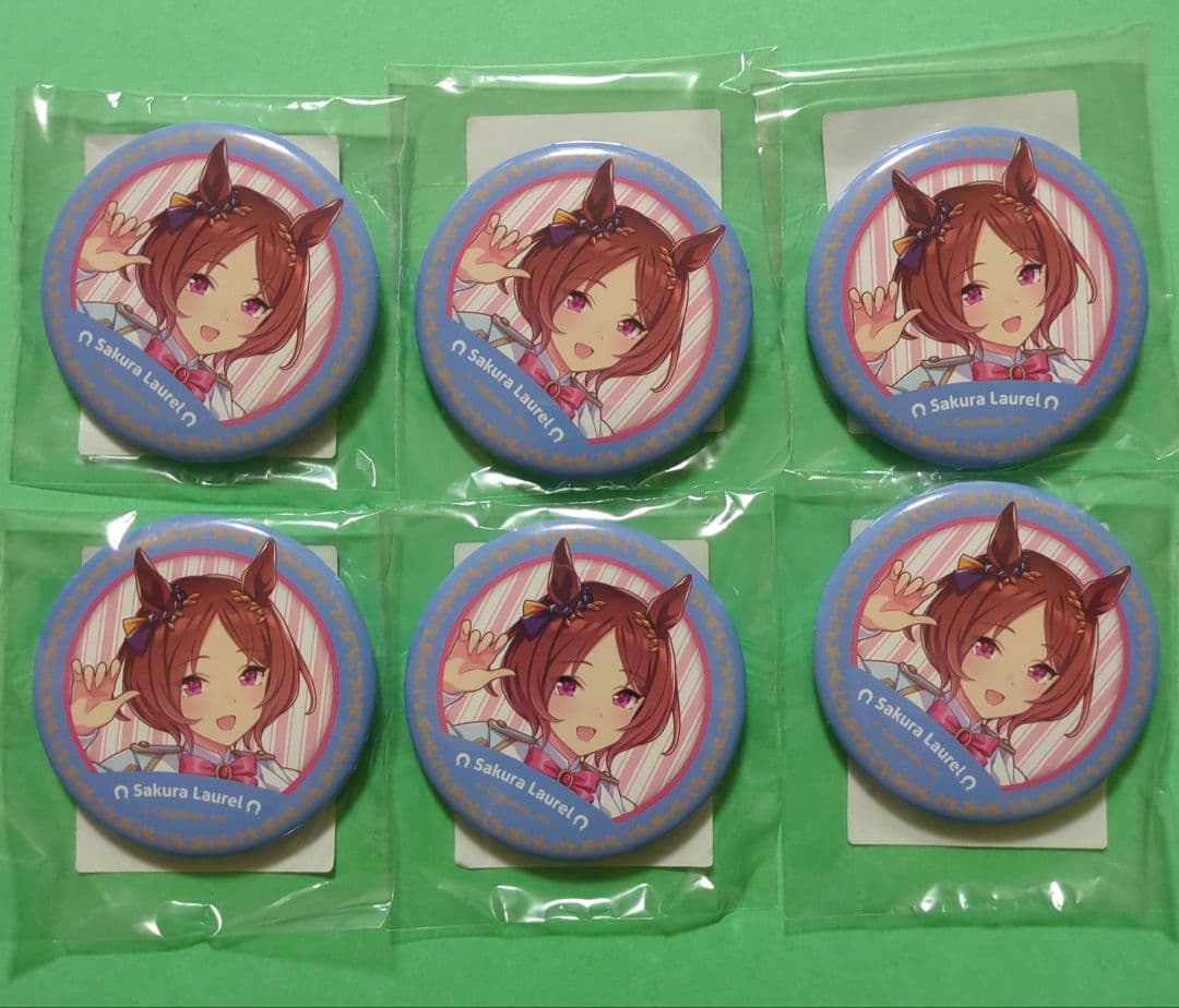 ウマ娘 4th サクラローレル (スノーウィ・インテグレティVer.) 缶バッジ ウマ娘 4th サクラローレル (スノーウィ・インテグレティVer.) 缶