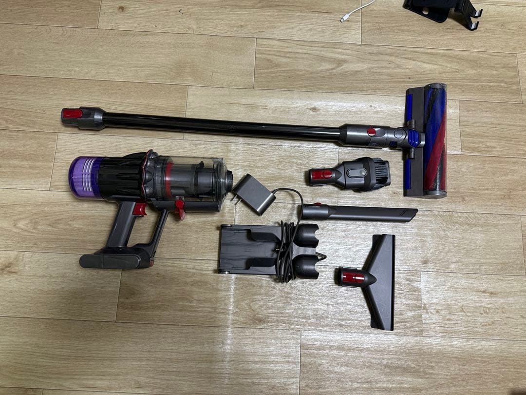 掃除機・クリーナー Dyson -SV18